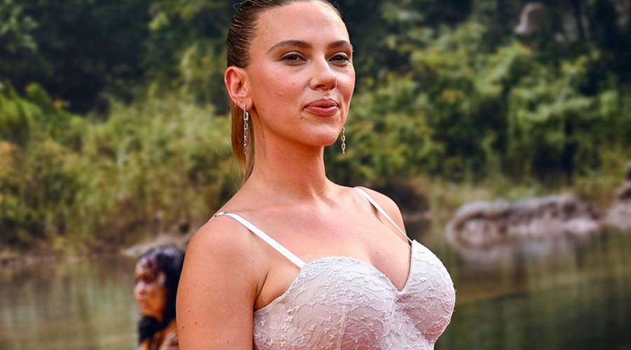 Scarlett Johansson celebra la transformación de los roles femeninos en Hollywood