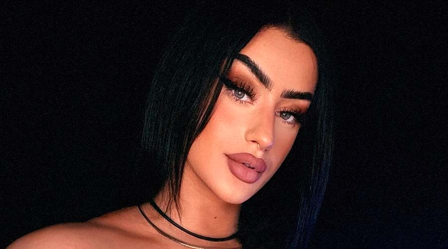 Kiki Vhyce, portada en Now! in Live